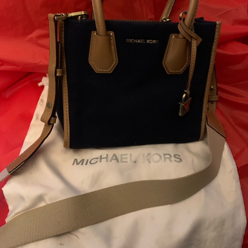 Michael Kors purse and dust bag